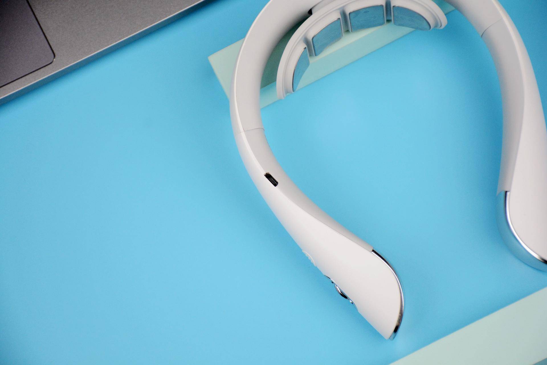 业内|为什么一定要买一个颈椎按摩仪？业内顶级SKG K5评测，效果显著！