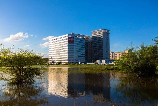 利元亨“旧疾”未除再闯科创板：业绩变脸 疯狂