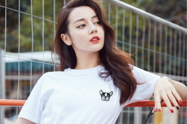 脖子|最适合那些“小懒虫”们的短袖T恤，应该如何选择？