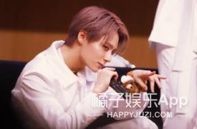 周震|跨国“双胞胎”大起底！马丽韩国分丽女团出道，周震南演俏寡妇？