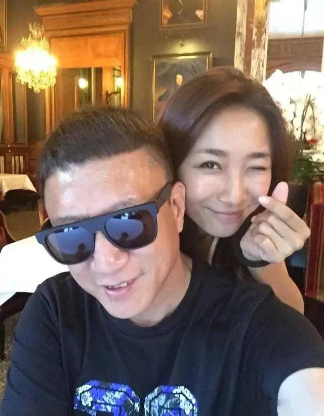 曾借影后走红，成名后马上分手，被金星内涵是
