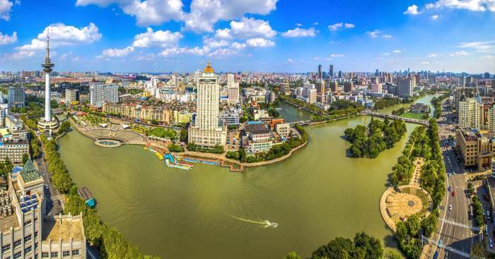 人口低的城市_城市人口图片(2)