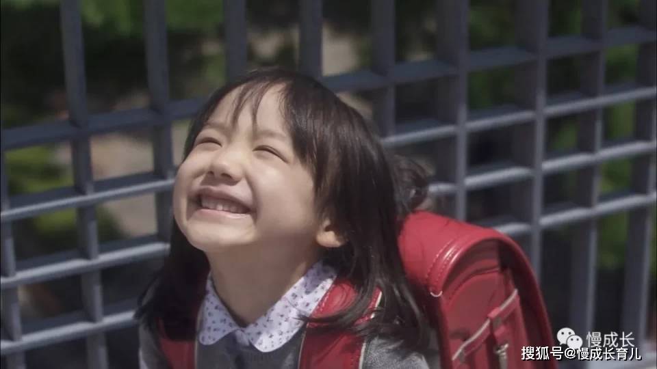 女生尴尬了是什么意思 cd3681c09b974828bbaadcd6cd85aef3.jpeg