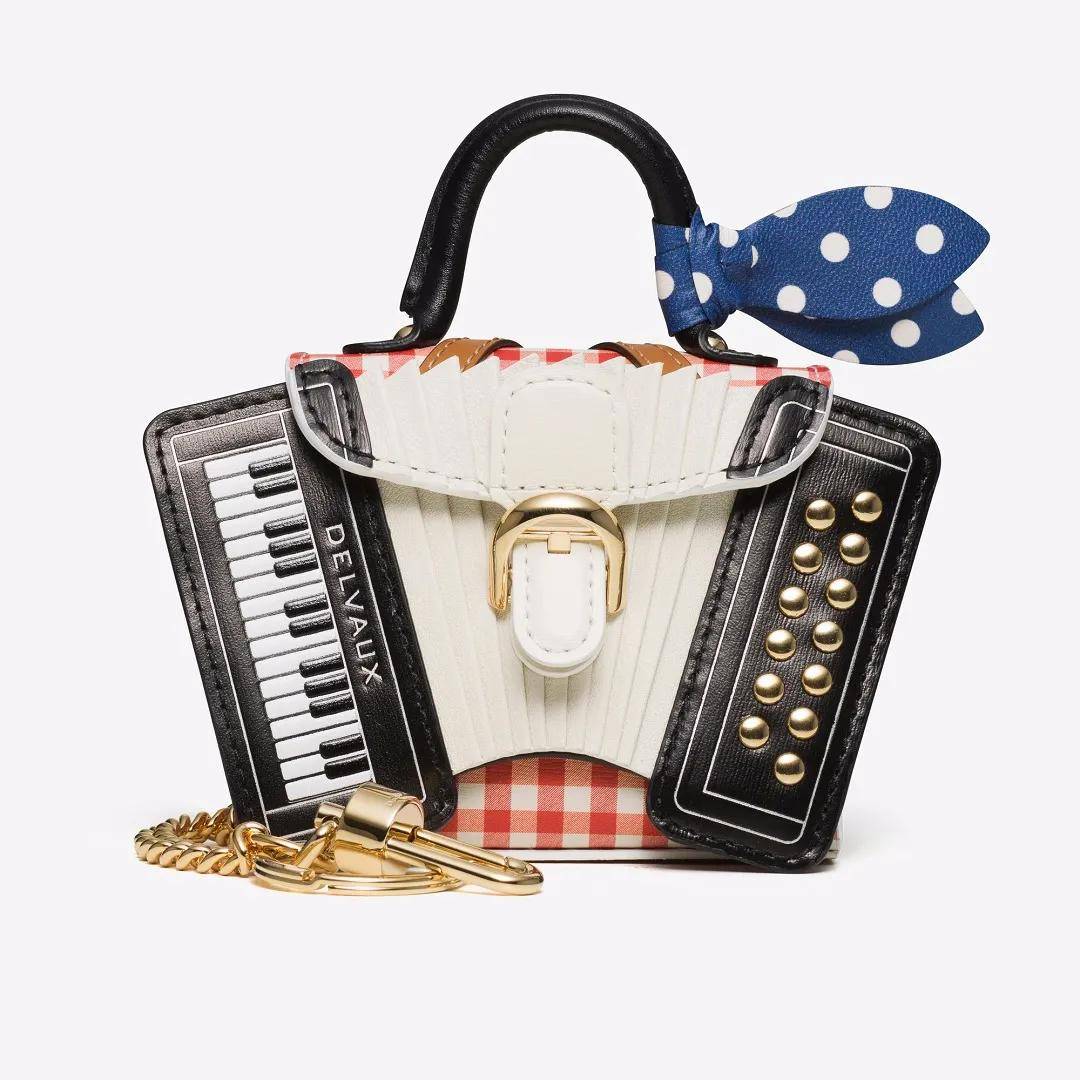 包包|秋季最新包款一览，逃也逃不出这四款包型