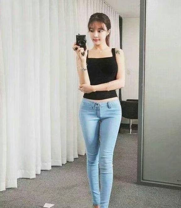 d6950a38e23247cfa8eecaba2ad7ca81.jpeg