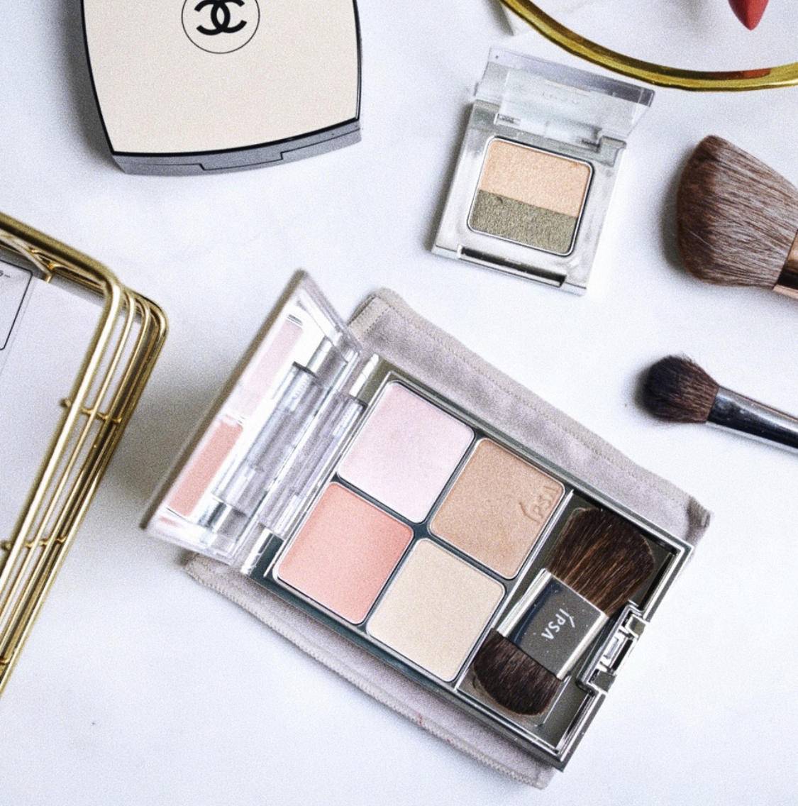 下巴|看完这篇再决定要不要打瘦脸针！不用P图双下巴也能byebye