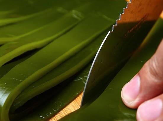 怎样快速泡发海带最好 6db8b900e6d74121a25d2022a105bfff.jpeg