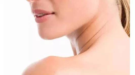 咋样减少颈纹 9de7f1fdba824780b53a6ef12a4a166f.jpeg