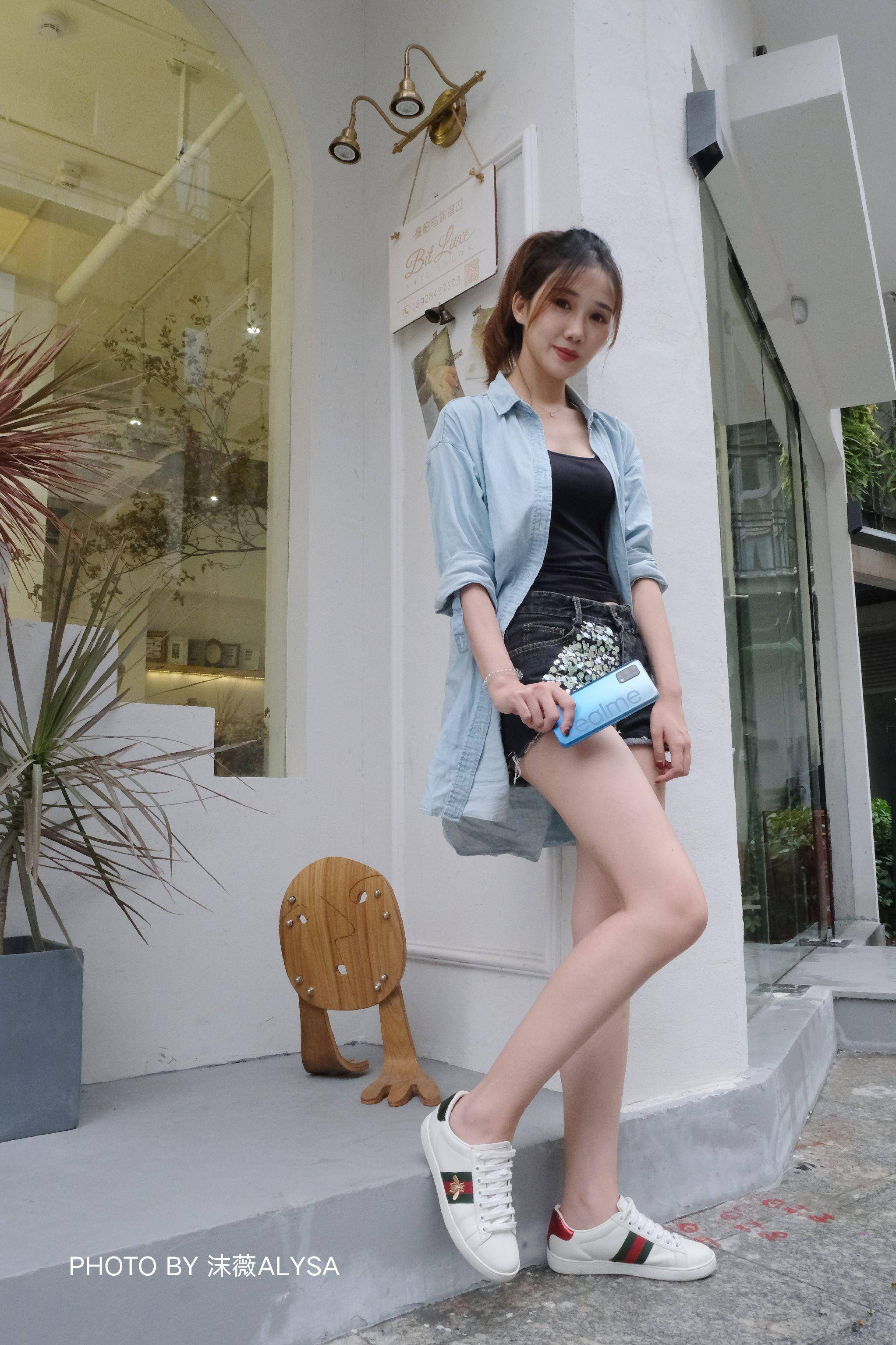 旗舰|年轻潮流性价比优选，千元5G旗舰realmeQ2