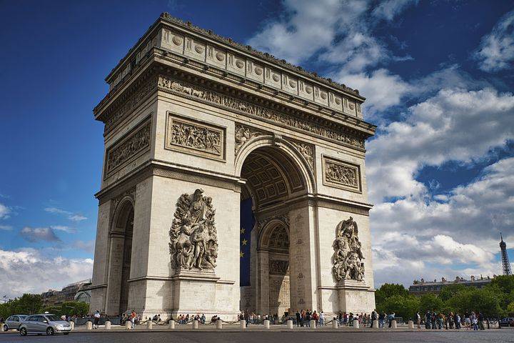 法国的十大著名旅游景点,去过的都是见过市面的.