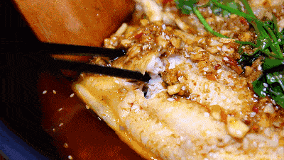 坐了一趟青岛地铁竟然胖了10斤!拿好这张美食地图,坐到哪吃到哪