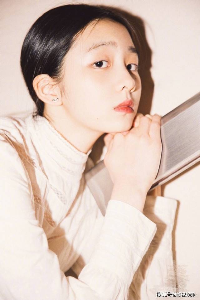 孙莉晒大女儿称“长大后你就成了我”，多多花