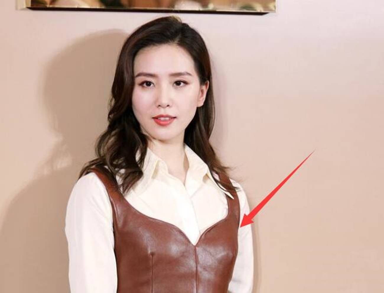 假名|别光顾着看刘诗诗的衣服，人家这身打扮，假名媛根本拼不起