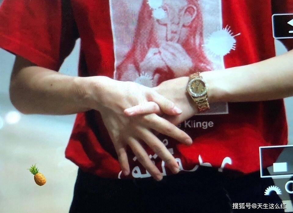 周震|原创老实人还在还钱，聪明的老赖，子女已经在娱乐圈割韭菜了