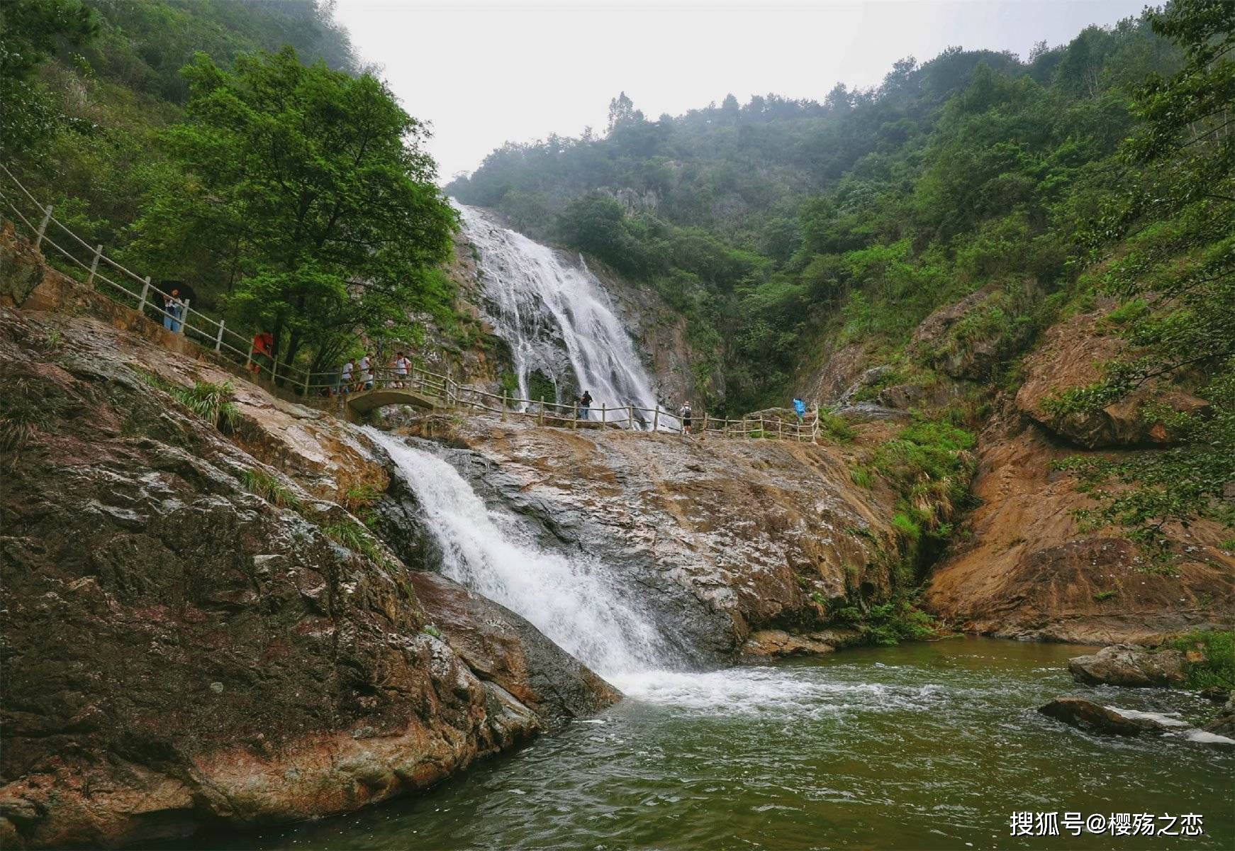 天柱山有多好玩？将周边景点串珠成线，形成了一个“游乐矩阵”