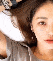 眼睛|300亿纯天然公主“下嫁”3年,40岁生两女还艳压无数小花