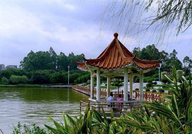 台山镇GDP_中国gdp增长图(3)