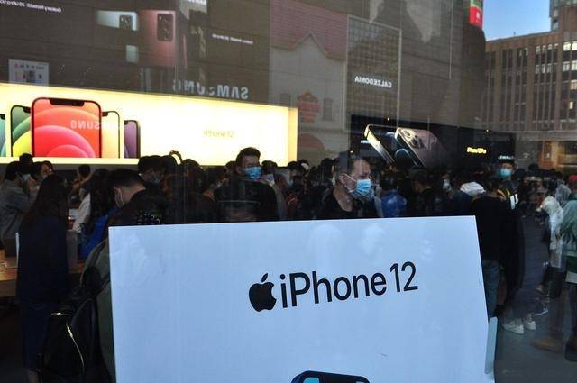 上市5天“含泪”降价500元只为销量，iPhone12试图