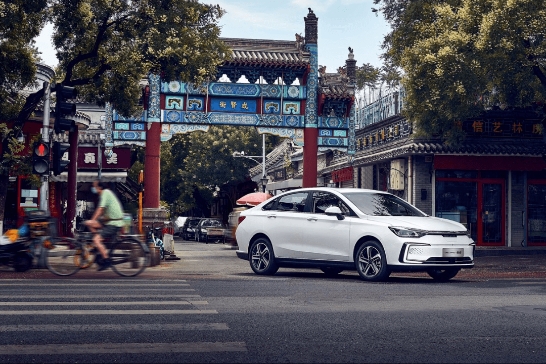 2020哈萨克斯坦人均g_哈萨克斯坦美女