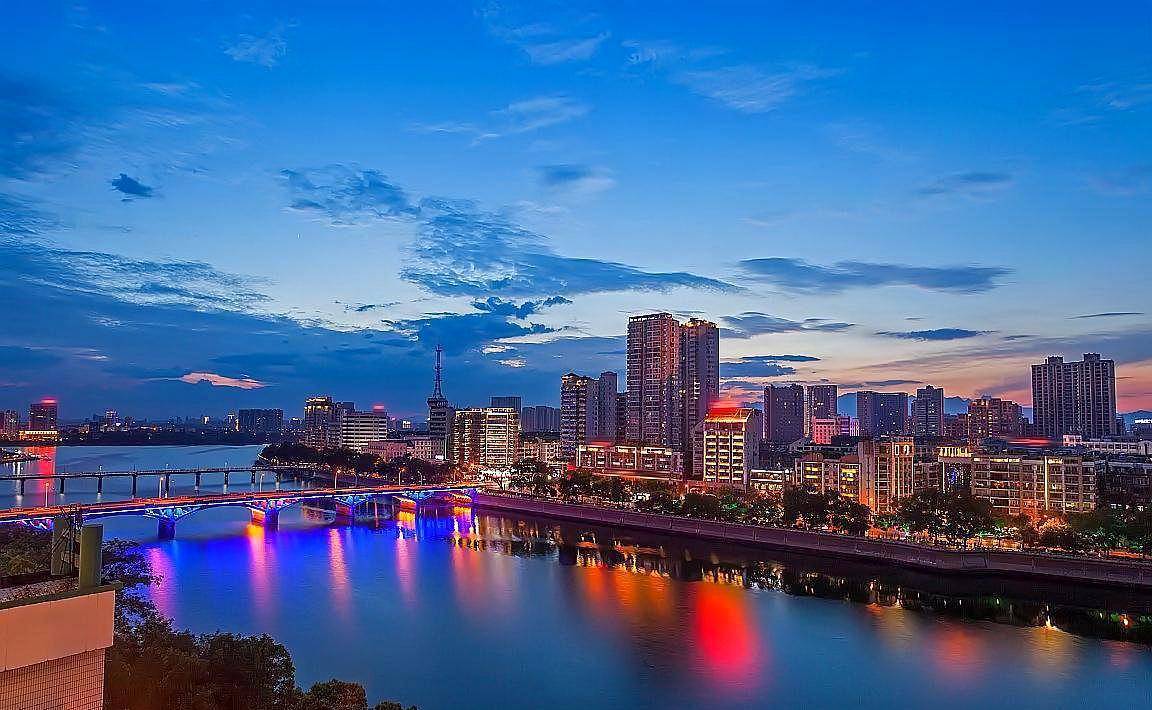 鹏城是哪一座城 0c1fdfadc1ce4f059ba763133c13a922.jpeg