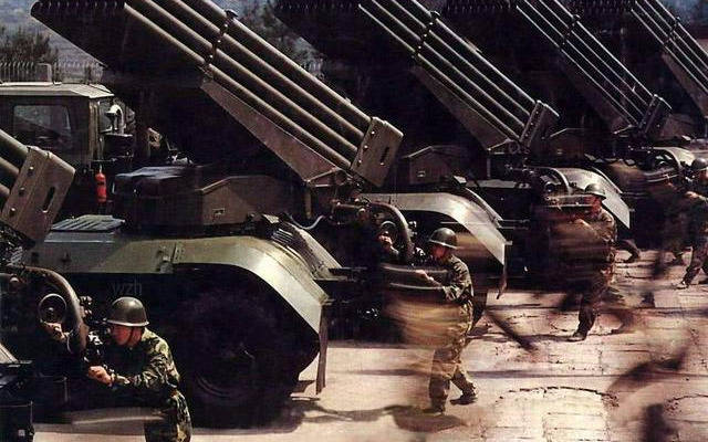 开启火箭炮时代的喀秋莎火箭炮,为何会成为现代陆军的