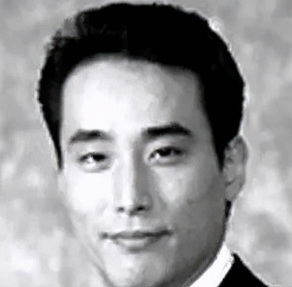 李尹馨|李健熙血雨腥风的江山：兄弟相争侄子跳楼，小女儿李尹馨以命抗争