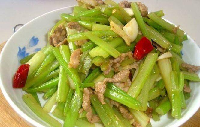 芹菜肉丝炒豆干 67f9f9bf1a1240d49aeb1c8d16975c55.jpeg