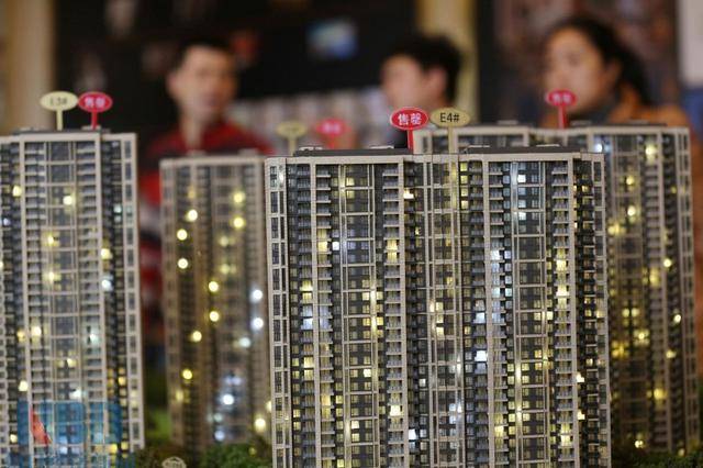 人均收入增长率_我国收入增长率趋势图(3)