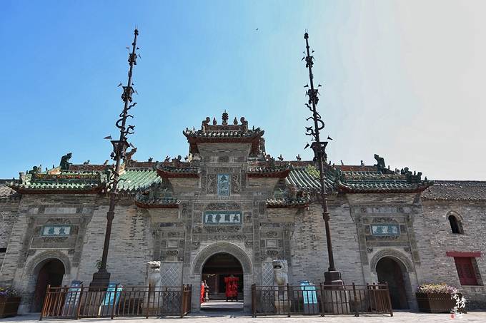安徽亳州有一座花戏楼，雕刻极其精美，被誉为“市井文化的圣殿”_山陕会馆