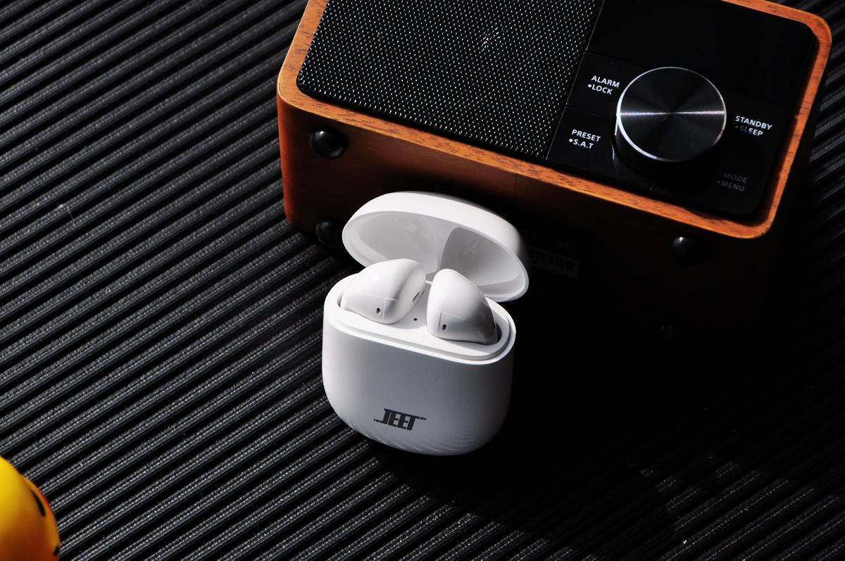 JEET ONE，值得双十一购入的半入耳式真无线耳机