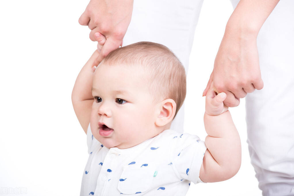 小孩一般几岁会走了 edabf28766c442e28ef298781202fcdf.jpeg