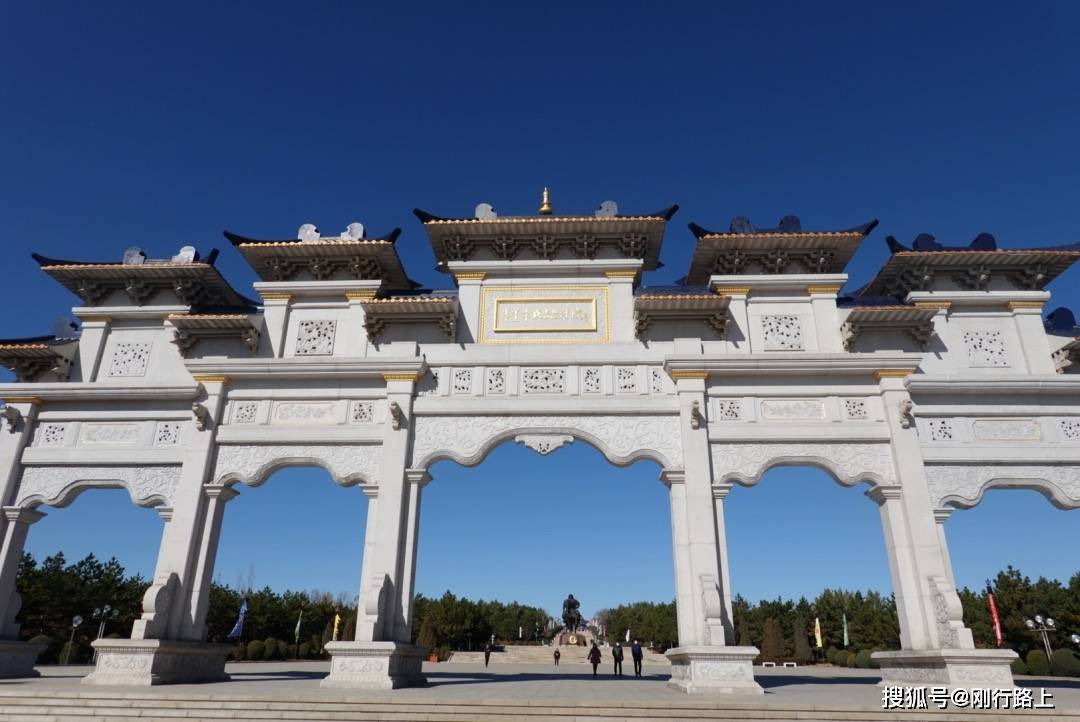 衣冠冢|成吉思汗陵旅游区，一代天骄的衣冠冢