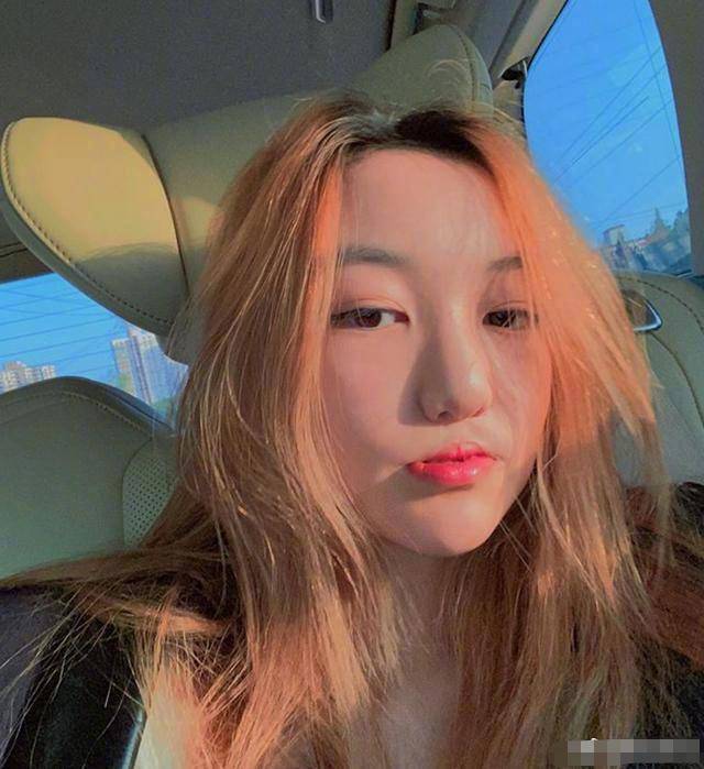 不堪网络暴力,李嫣清空社交网站