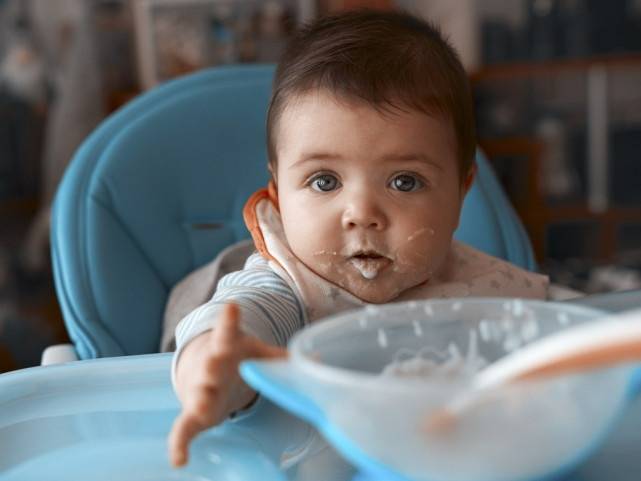 婴儿强化铁米粉怎么吃