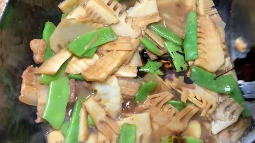 黄豆酱适合烧啥菜 fc630f7977cd48ae812436a849d75b0a.jpeg