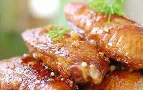 怎么腌鸡翅才能煮的更好吃 2ff574c7a633458ba0e5c72850e66ddc.jpeg