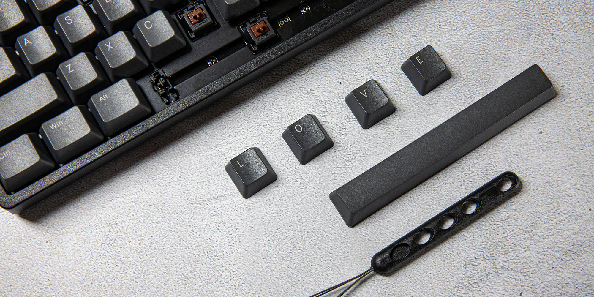 扎实 平淡 简约-雷柏V860机械键盘上手记