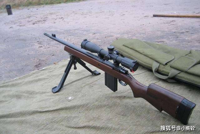 fn30-11式7.62mm 狙击步枪枪机采用了 毛瑟 系统, 扳机 拉力为14.7n.