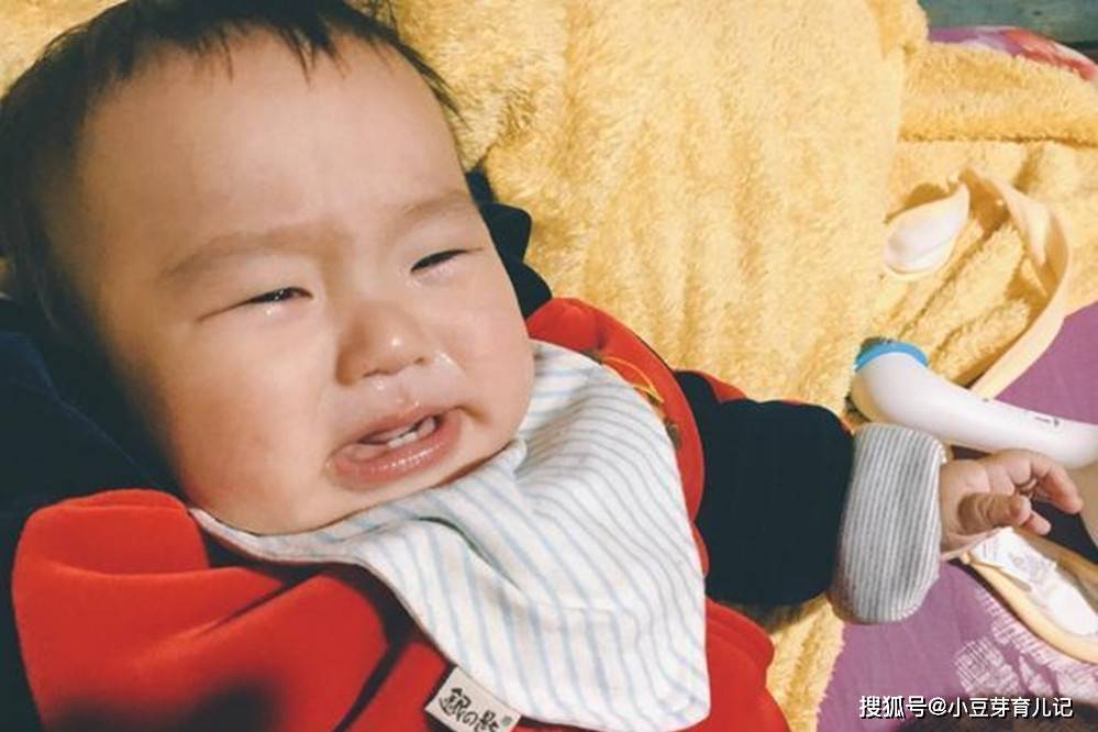 婴儿怎么哄都哭怎么回事 0f94cdf8bf2a44be90310bd59aa8dff5.jpeg