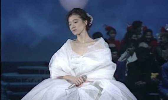 “世纪渣男”玩弄中日三大天后感情 间接致其母死亡!而今婚内出轨?!