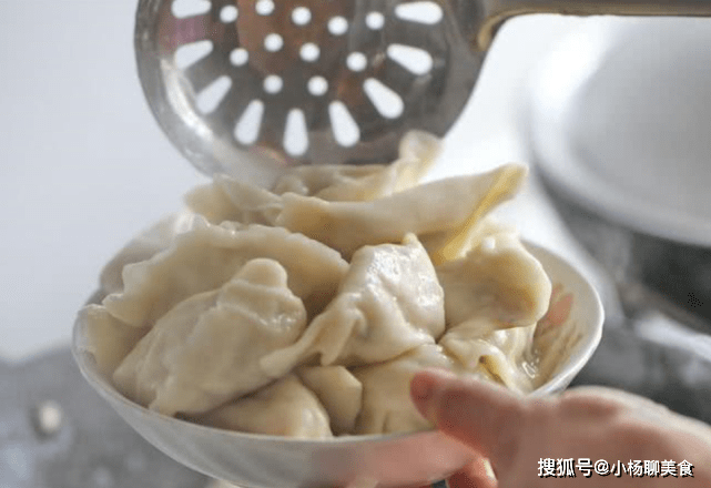 肉馅怎么调不苦 123081afcd514fa5abe66125c44d41c8.png