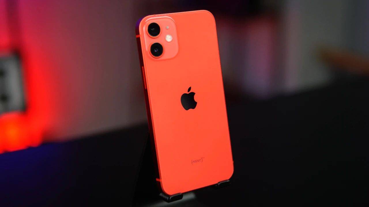 救星|小屏党最后的救星？iPhone12 mini上手测评