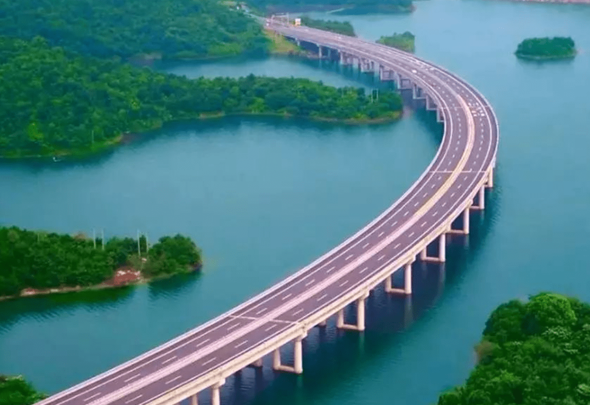 原创湖北最美水上公路,连接着3大知名景点,最适合周末自驾游