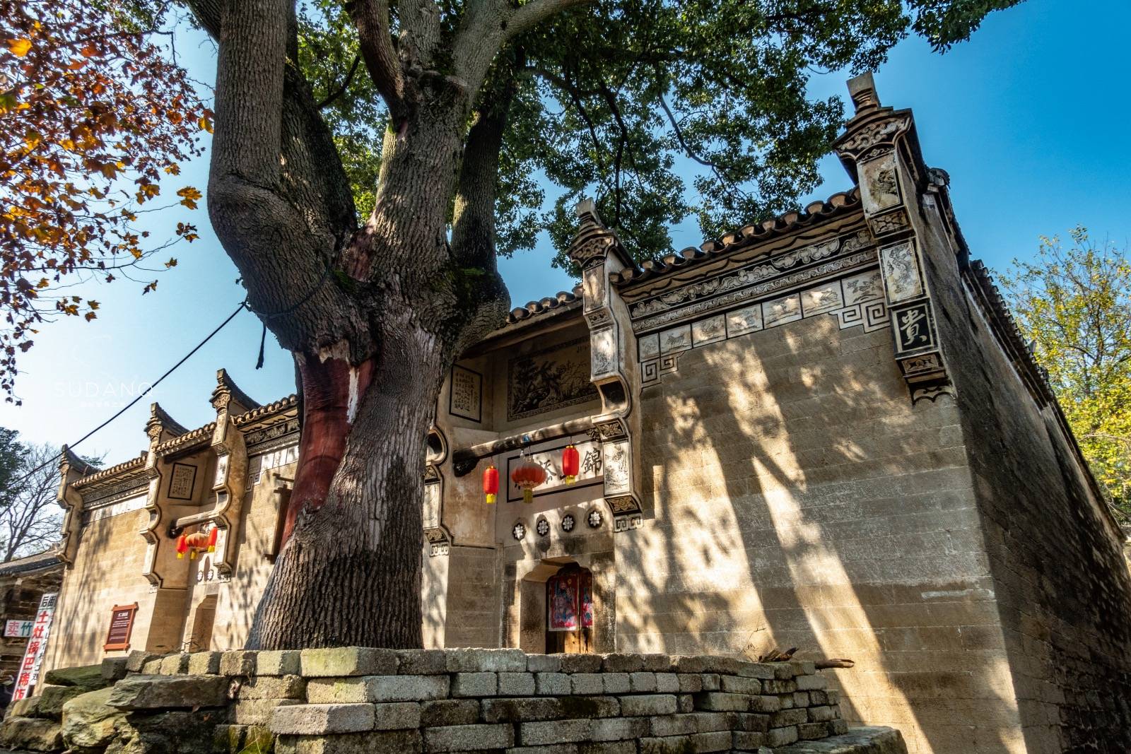 武汉不止是有黄鹤楼，还有一座600年古村，其风水十分罕见