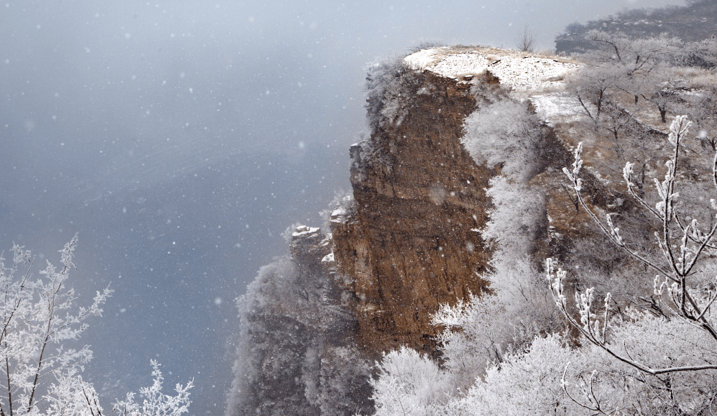 下雪了,太行大峡谷开启"2020年冬季雪景水墨画模式"