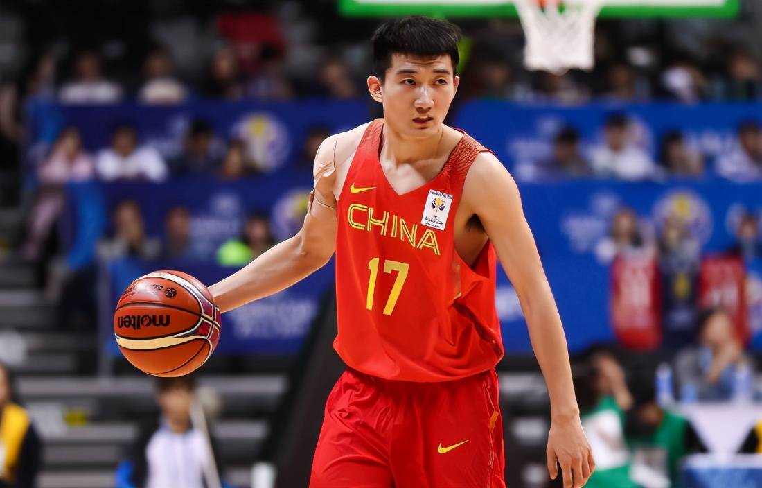现役NBA球星排行前十名：易建联名列其中？
