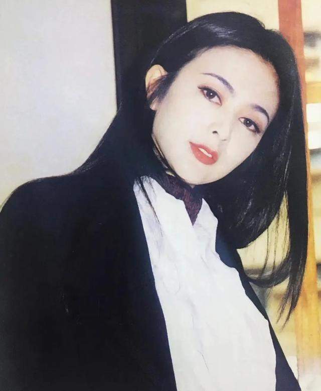 关之琳有多美?梅艳芳直接放狠话:我要是男的,一定追她