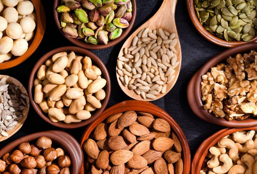 坚果是什么样子的图片 b6ec2c79847a458b803d856c233948fc.jpeg