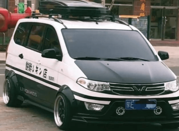 内蒙改装车,五菱宏光花20万改造,成网红车