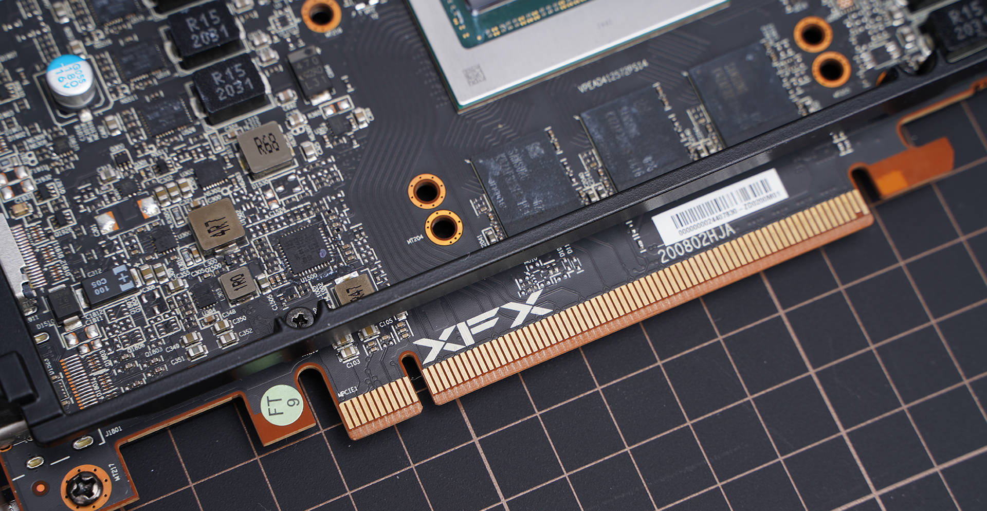 -bit|非公版更强 讯景XFX RX6800 XT海外版显卡评测